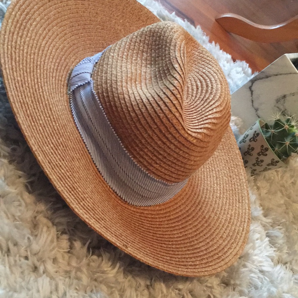 Adorable straw hat